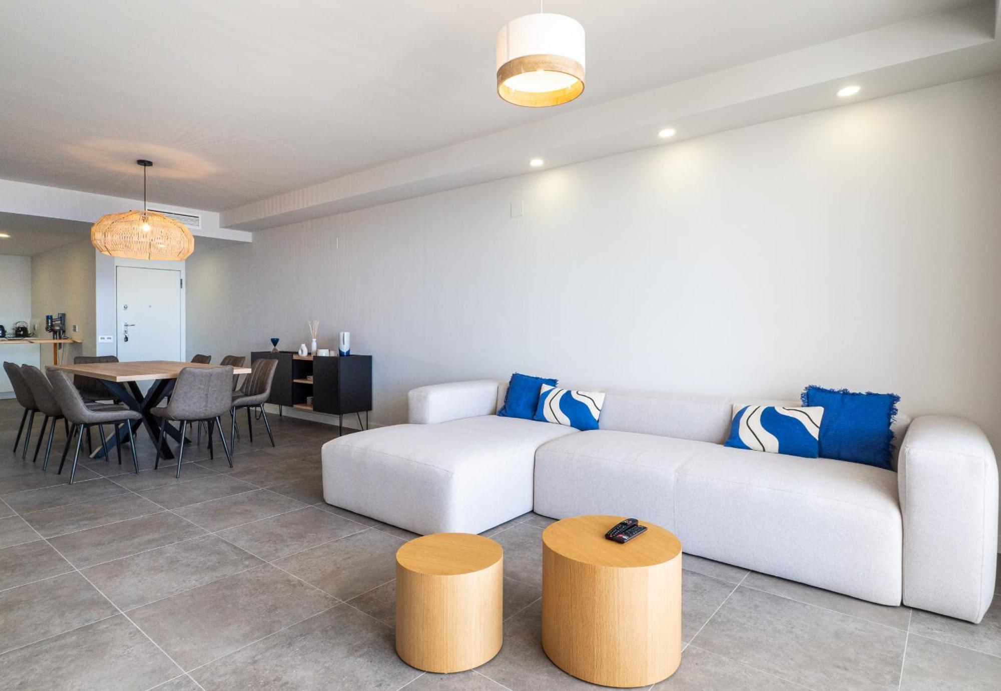 Blue Suite 2389 Sea Views Манилва Екстериор снимка
