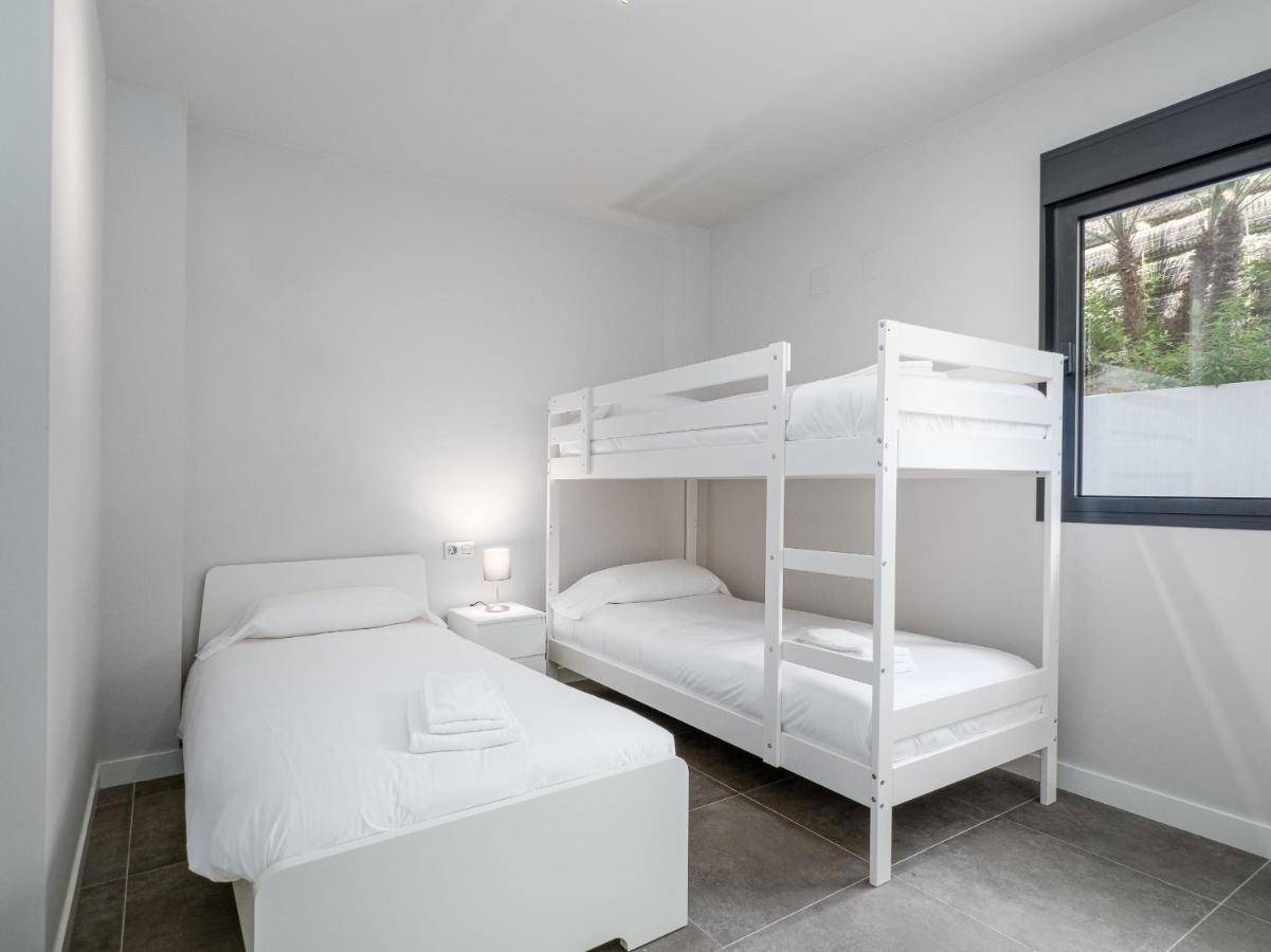Blue Suite 2389 Sea Views Манилва Екстериор снимка