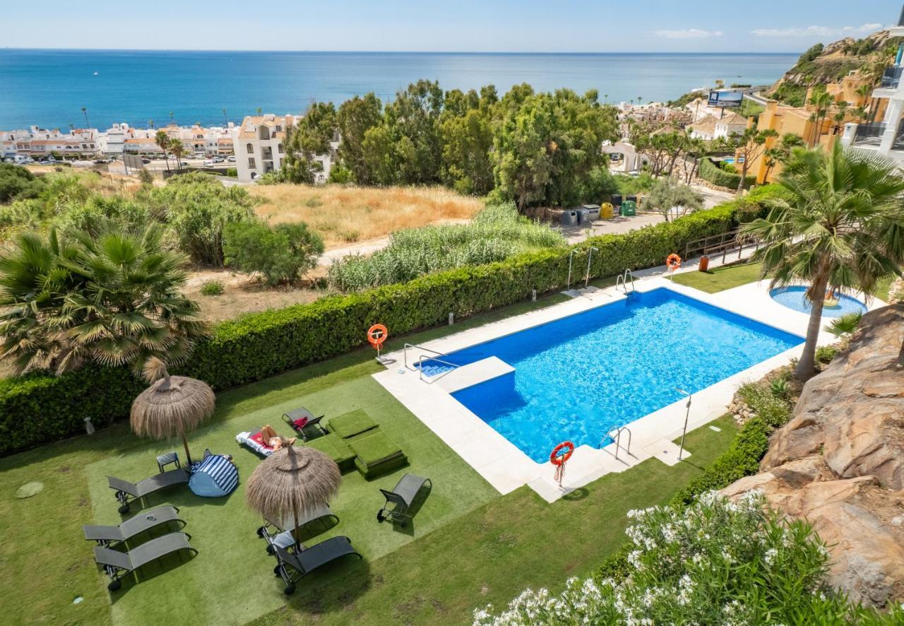 Blue Suite 2389 Sea Views Манилва Екстериор снимка