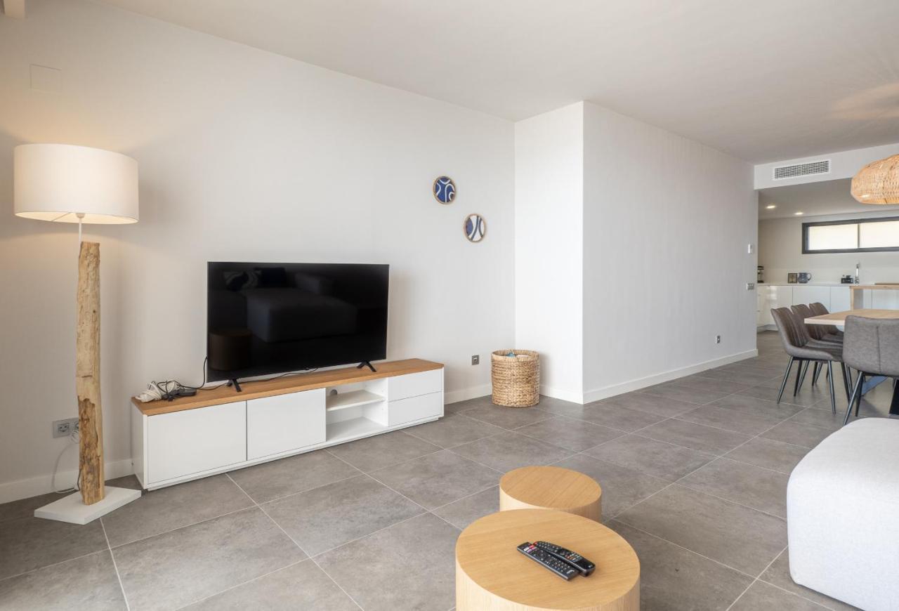 Blue Suite 2389 Sea Views Манилва Екстериор снимка